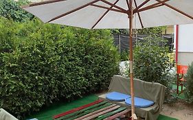 Apartament Cu Terasa
